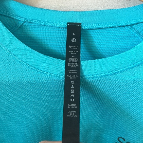 EUC Men’s Lululemon Tee Turquoise Scottsdale 10K 2023 - Picture 3 of 4